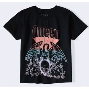 Queen T Shirt Women's S Black Pastel Logo NEW